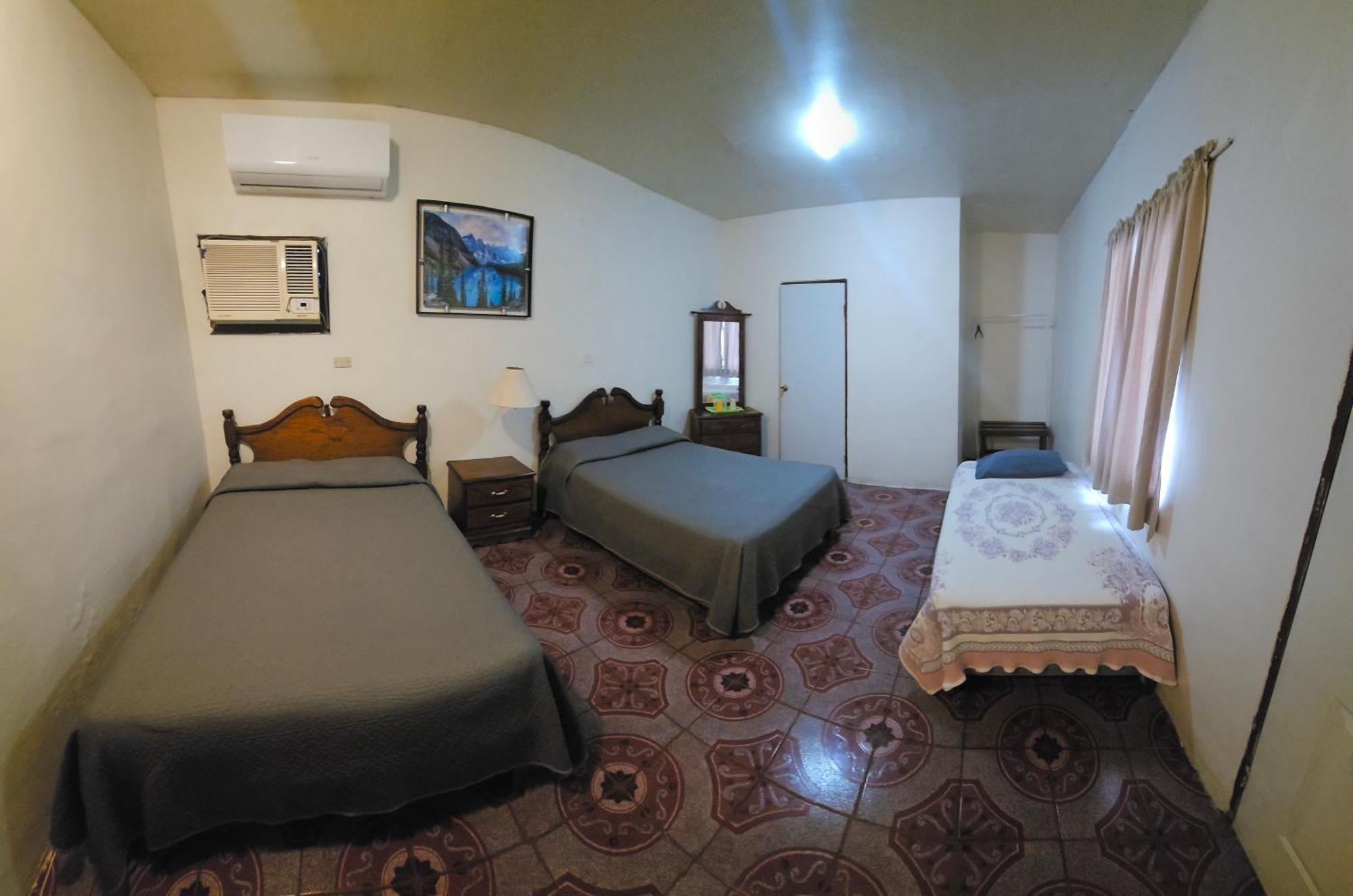 Hotel Chalet Matamoros  Buitenkant foto